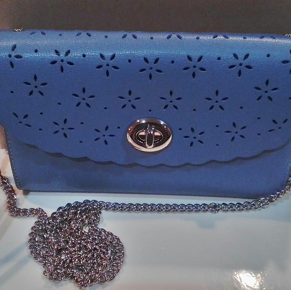 COACH NWT Perforated Leather Chain Crossbody F5807